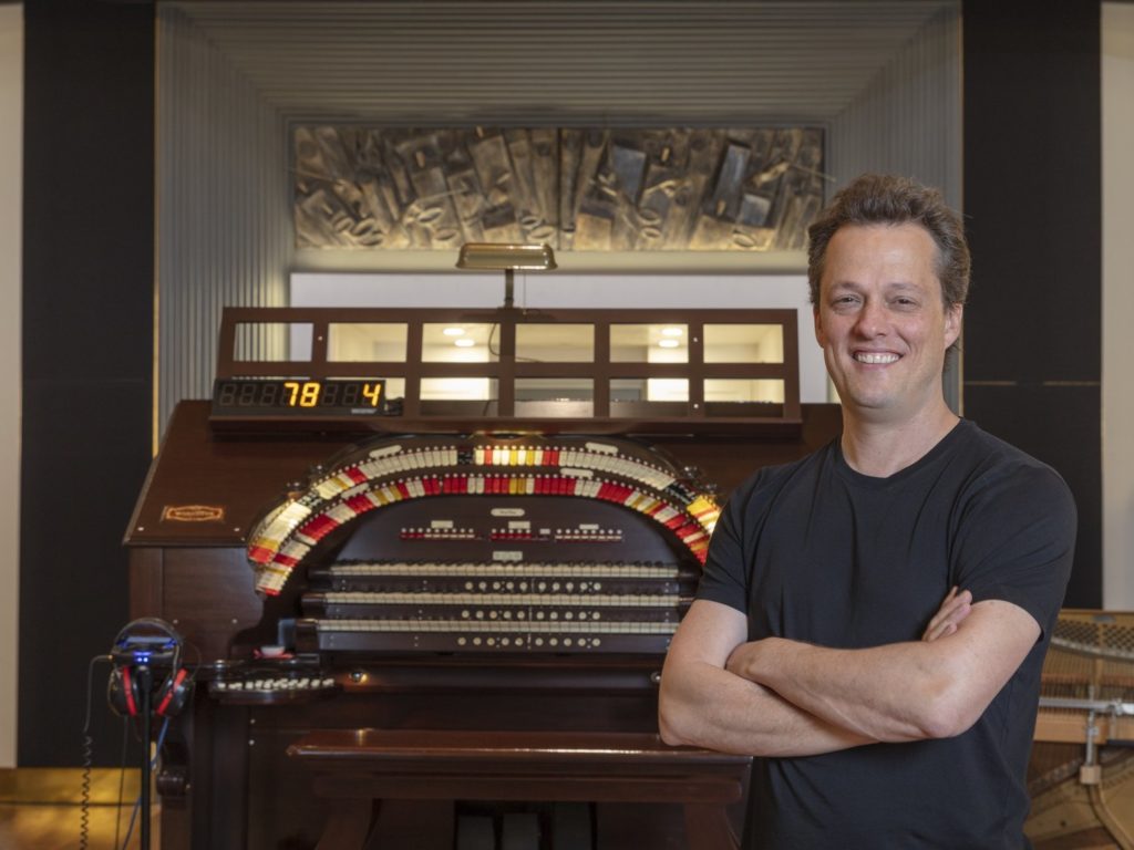 Nathan-and-The-Wurlitzer-1024x768